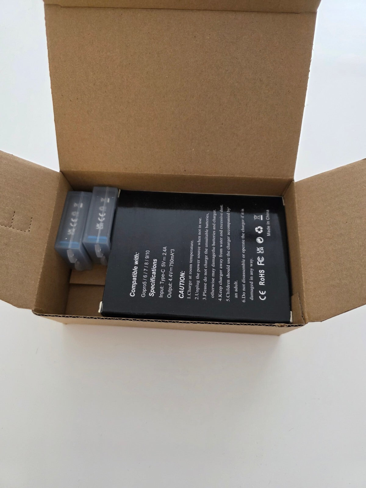 2x 1800mAh Akku + 3-Slots USB-C Ladegerät für GoPro Hero 12/11/10/9
