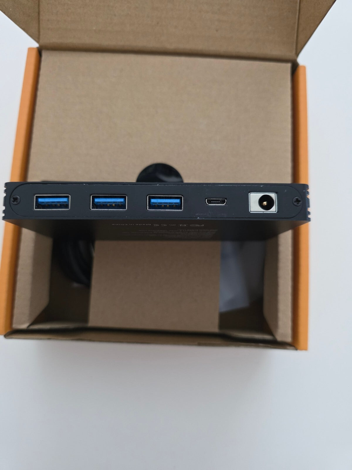 8K HDMI KVM Switch 2 PC 1 Monitor USB3.0 Fernbedienung Neu