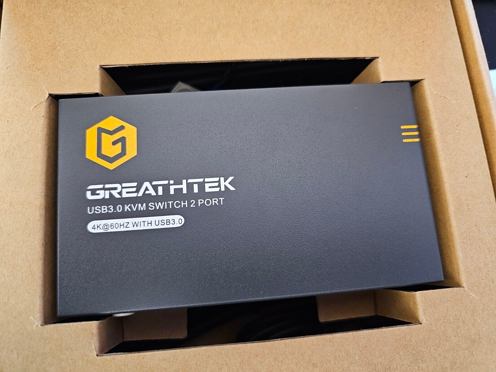 USB3.0 KVM Switch HDMI 2 Port 4K@60Hz, USB3.0, KVM Switch 2 PC 1 Monitor, GREATH