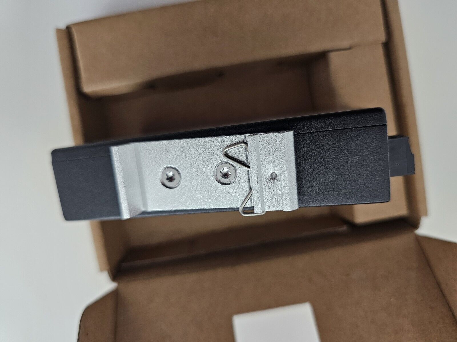 InHand Networks 5 Port Unmanaged Industrieller Netzwerk Switch, 5*10/100 Base-T(