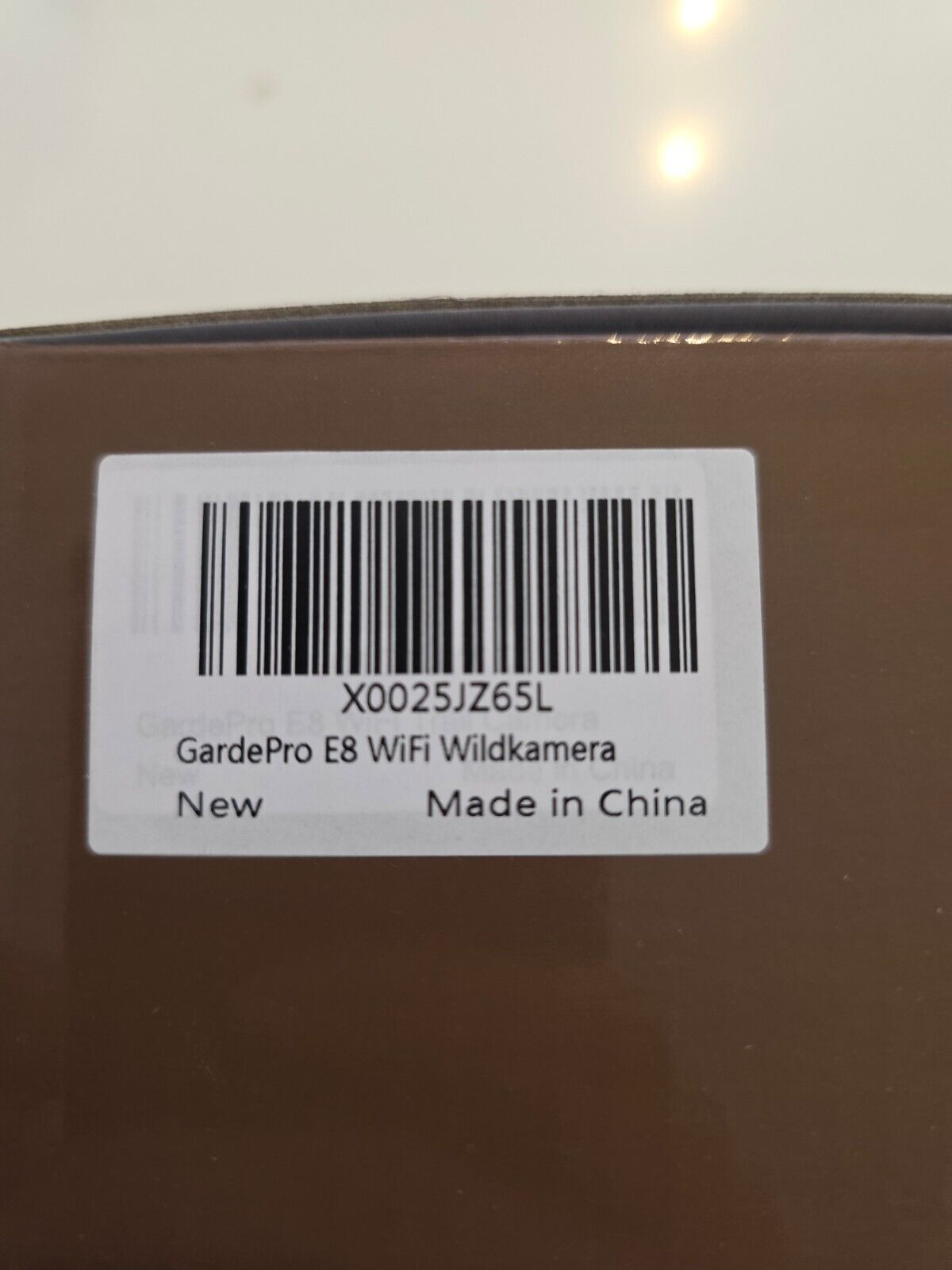 E8 Wildkamera WLAN mit 32 GB SD-Karte, 64MP H.264 1296P Video, 27m Infrarot Nach