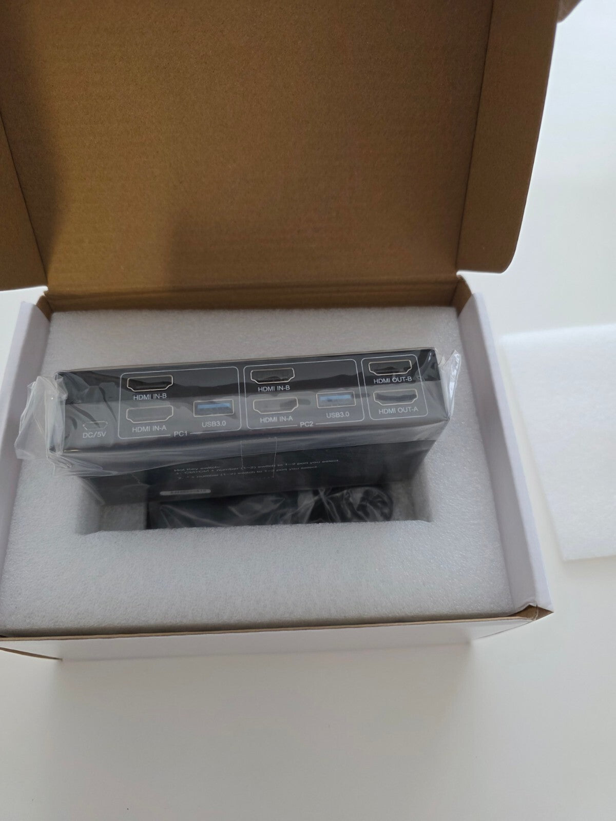 8K HDMI 2.1 KVM Switch Dual Monitor 2 Ports 4K 120Hz 2 PCs an 2 Monitoren