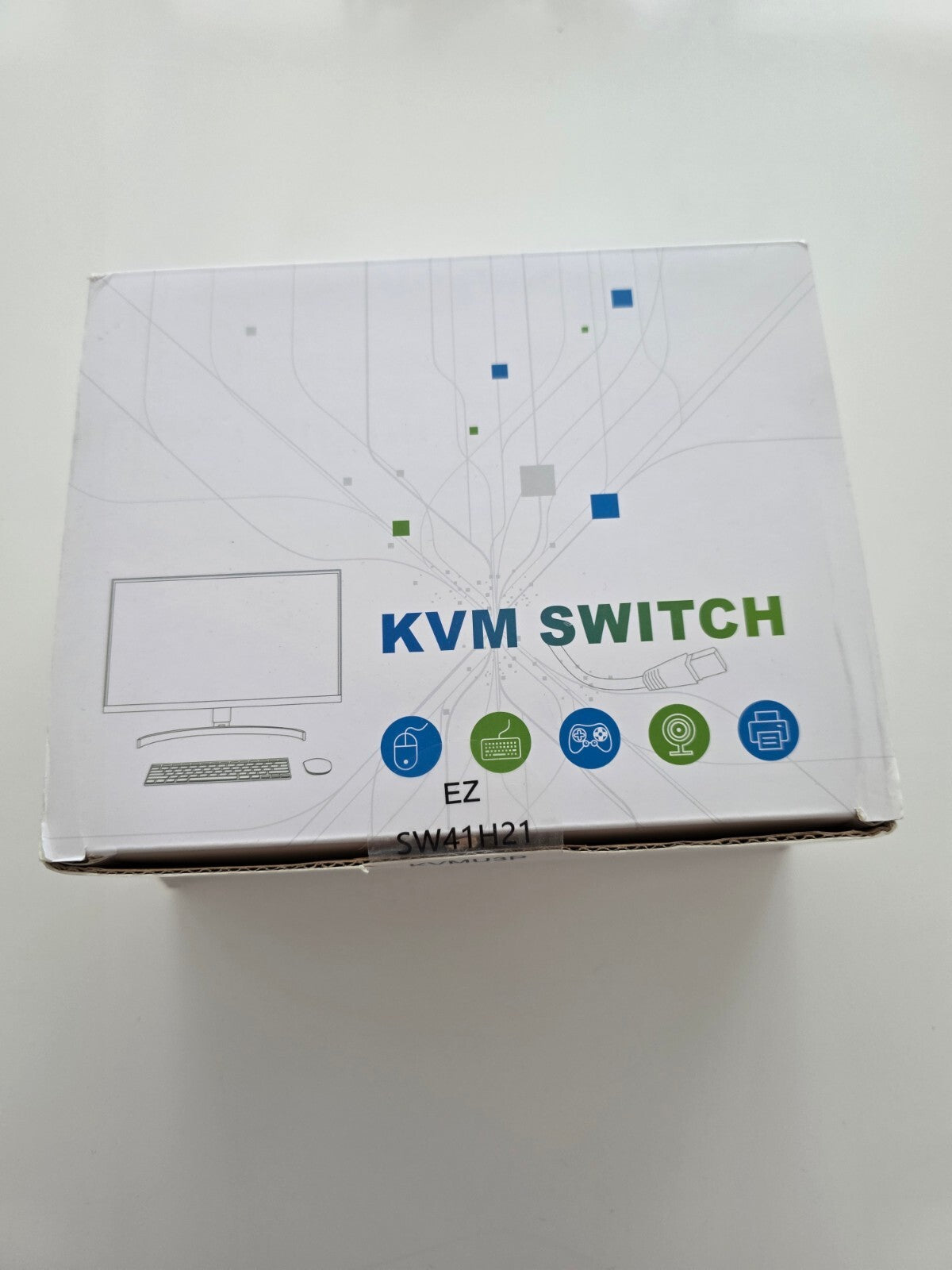 8K HDMI 2.1 KVM Switch 4 Ports USB3.0 4K@120Hz Hotkey 4 PCs - 1 Monitor