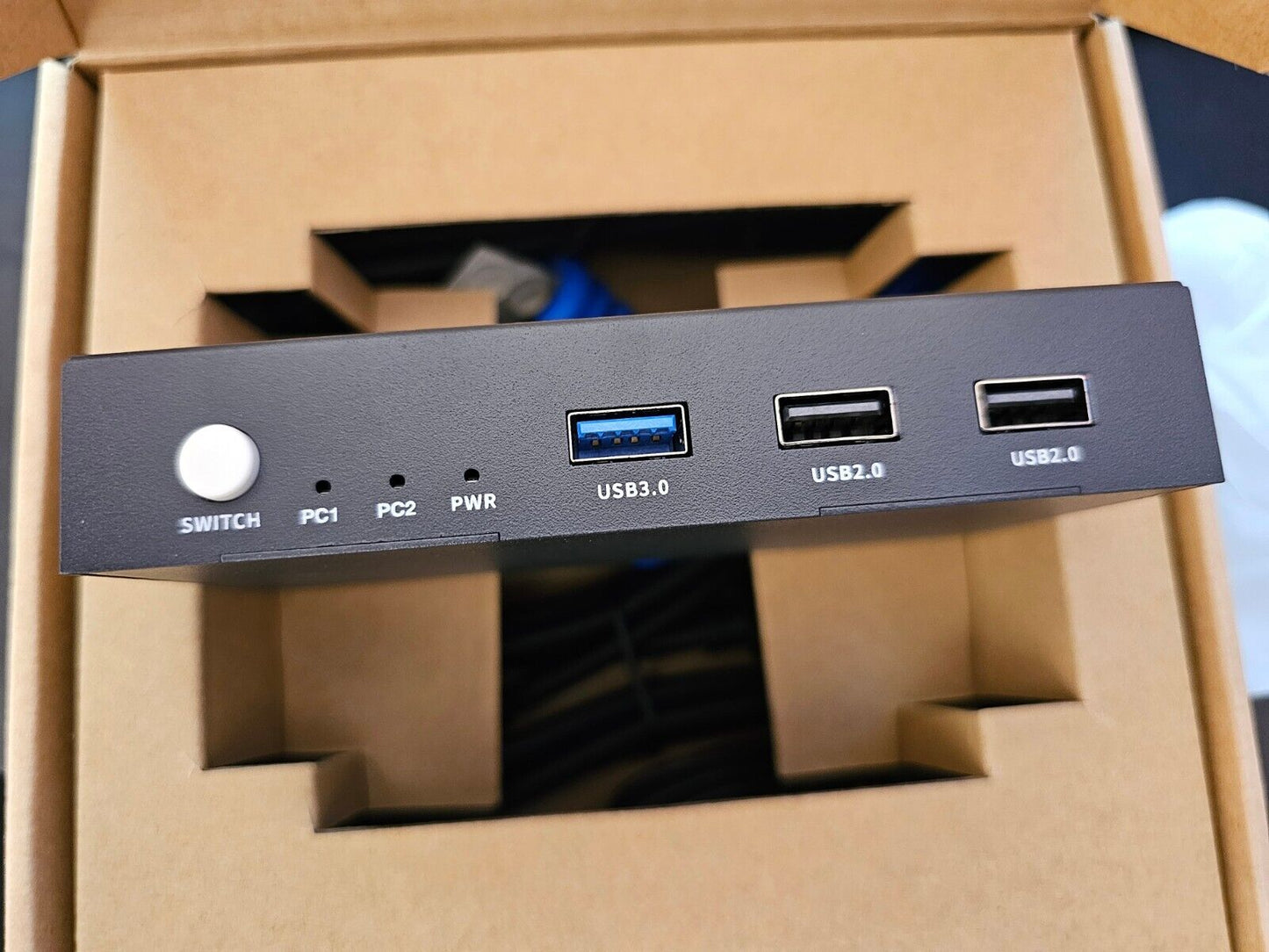 USB3.0 KVM Switch HDMI 2 Port 4K@60Hz, USB3.0, KVM Switch 2 PC 1 Monitor, GREATH