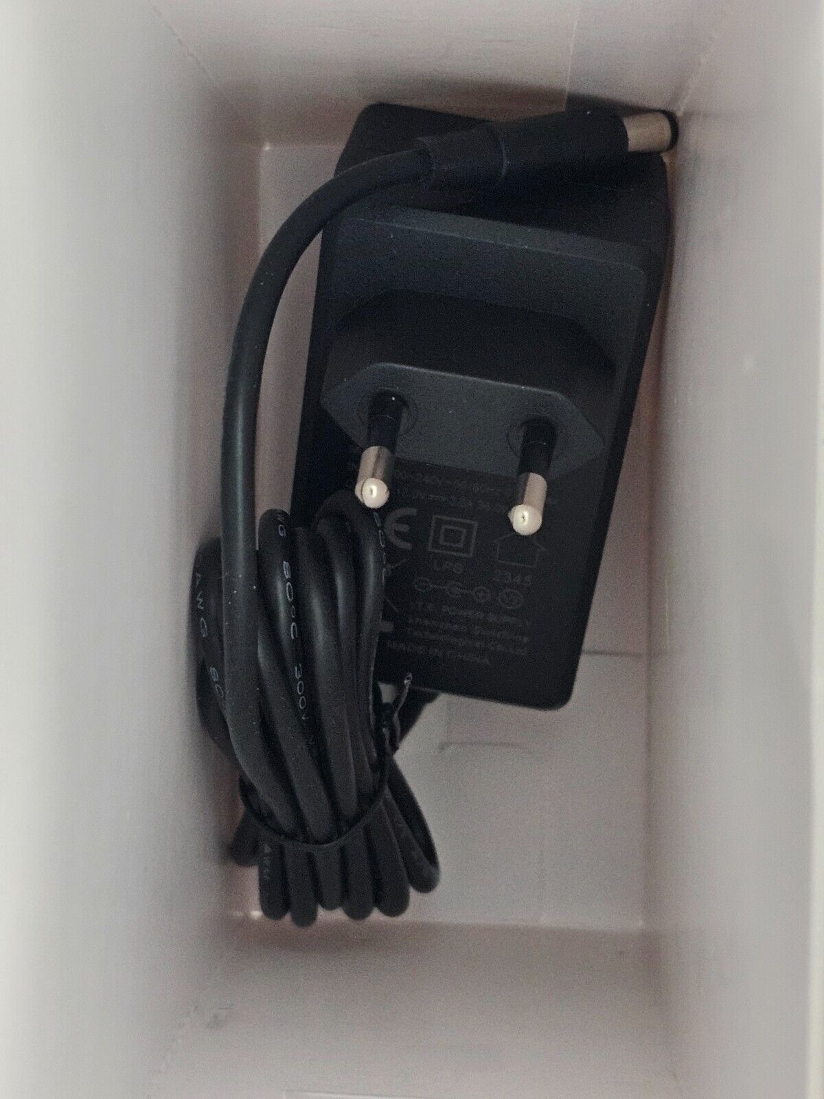 4K@60Hz  2K@60Hz/120 Hz KVM Switch 2 PC 3 Monitor, USB 3.0 2 Port EDID