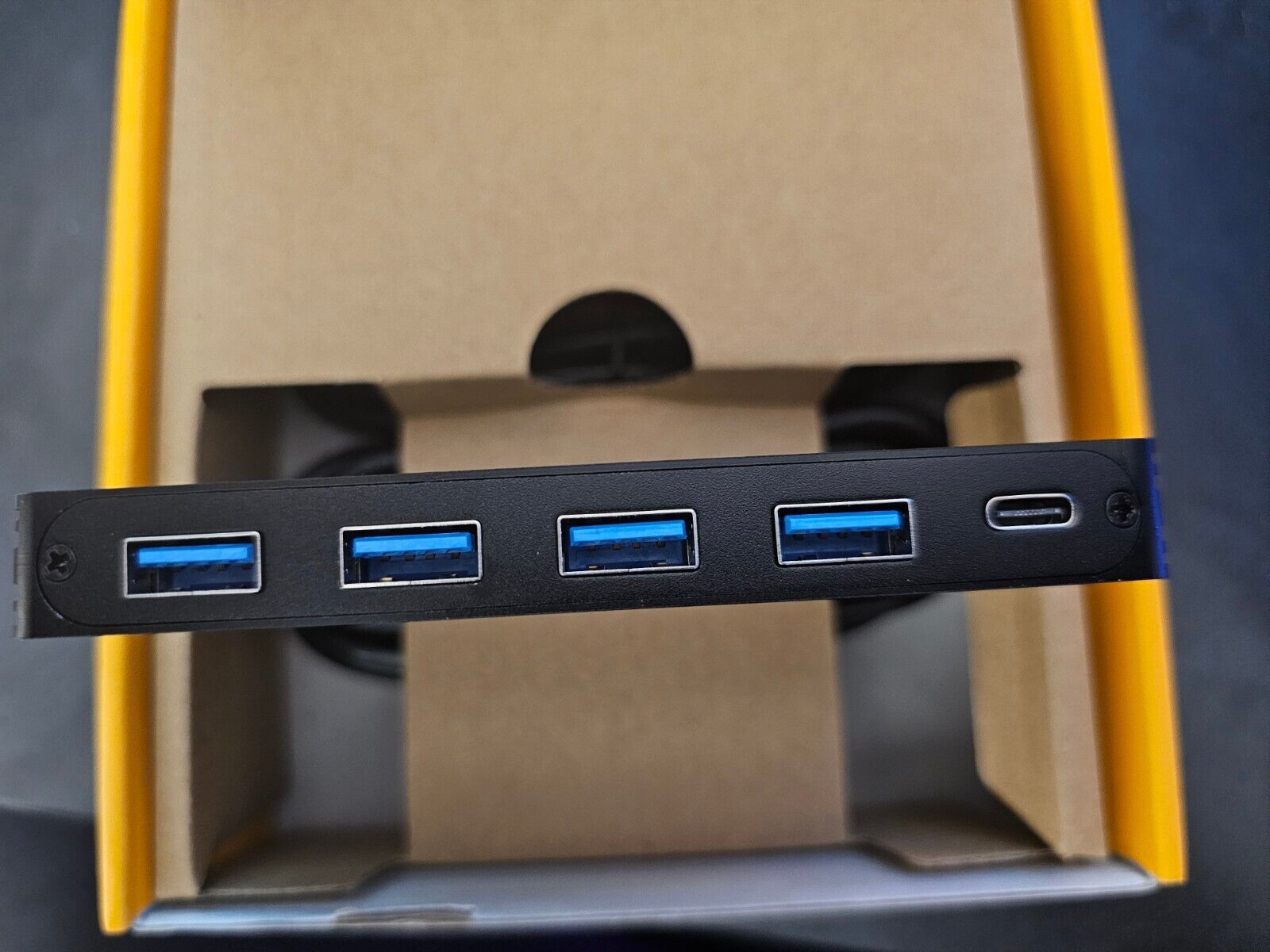 8K KVM HDMI Switch 2 Ports, KCEVE USB 3.0 KVM Switcher Box, Support 7680x4320@60