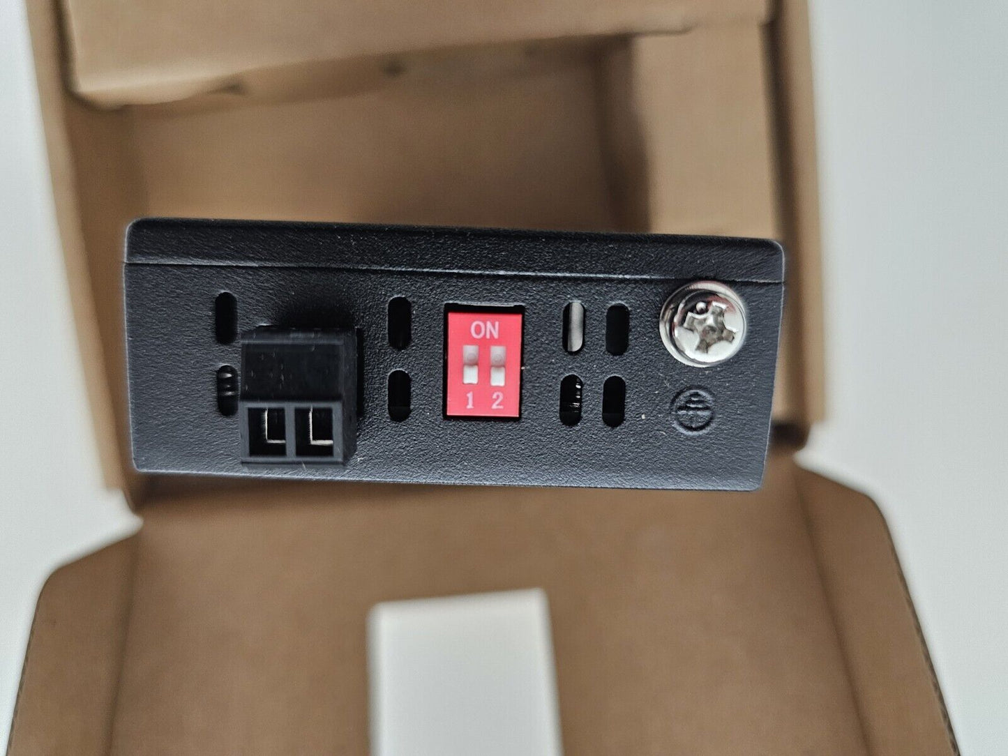 InHand Networks 5 Port Unmanaged Industrieller Netzwerk Switch, 5*10/100 Base-T(