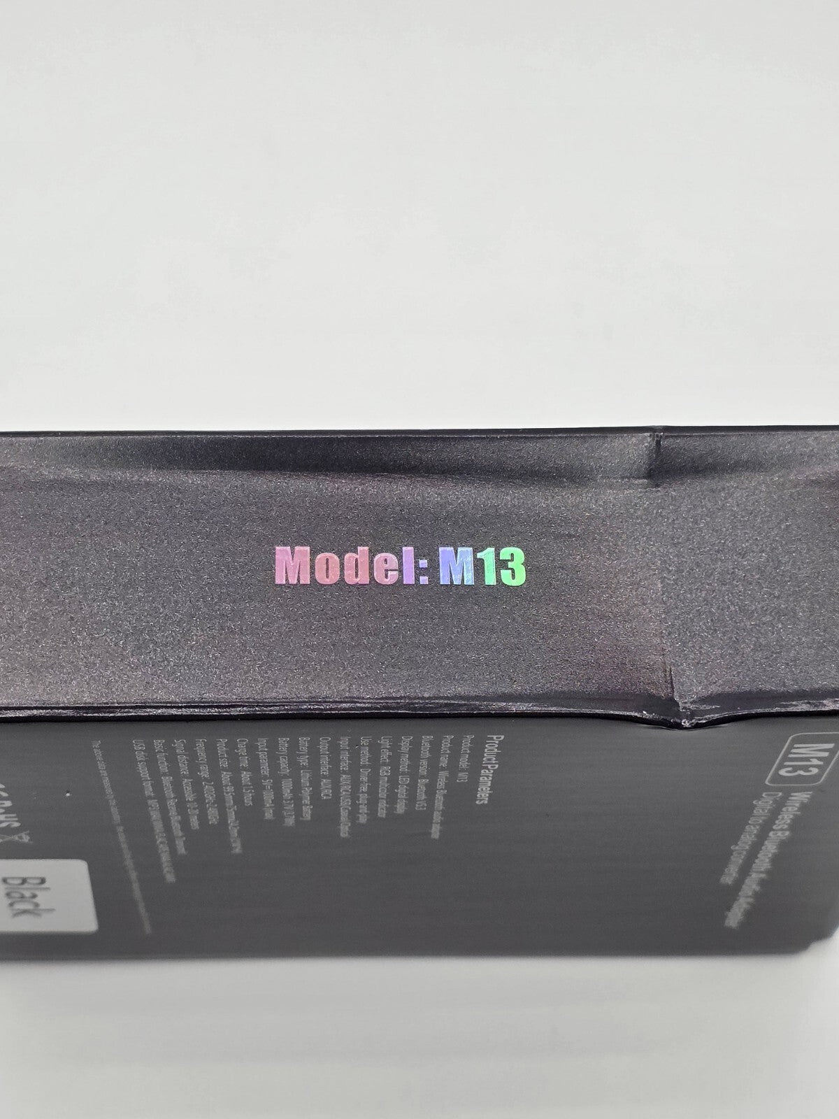 M13 2-in-1 BT5.3 Sender & Empfänger – Vielseitiger Audio Adapter mit LED-Anzeige