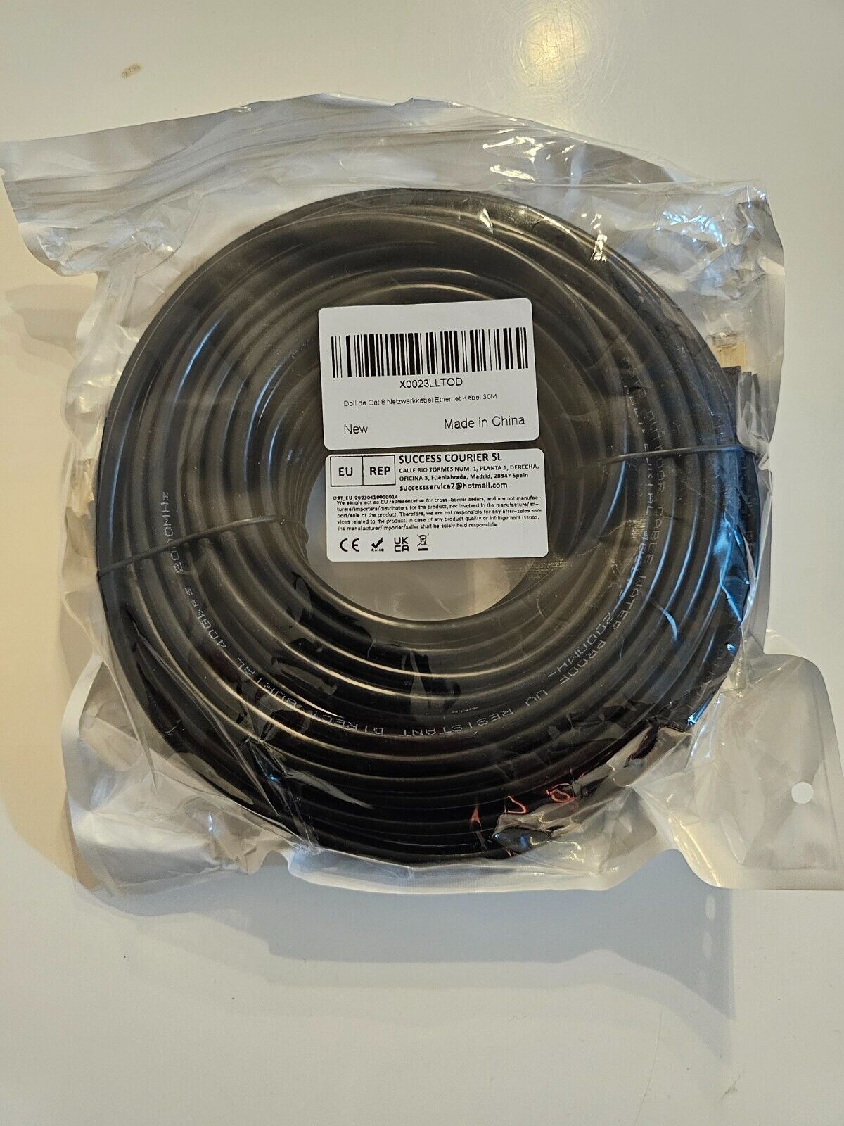 Cat 8 Netzwerkkabel Ethernet Kabel 30M, 40Gbps 2000MHz, 26AWG, S/FTP, Innen Auße