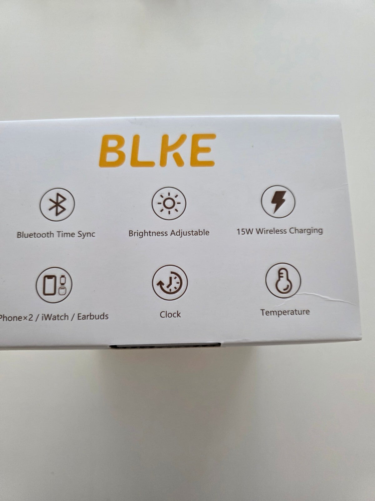 7-in-1 Wireless Ladestation mit Smart-Clock & Nachttischlicht Schwarz