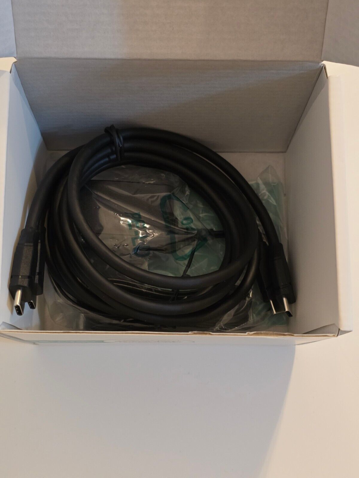 USB C Switch 8K@60Hz 100W PD Bidirektional