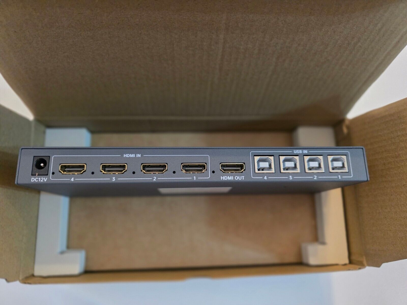 4 Port HDMI KVM Multiviewer, 4x1 Quad Multiviewer Seamless Switcher unterstützt