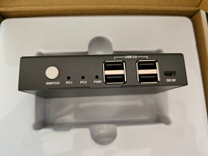 KVM Switch DisplayPort 2 Port,USB2.0,4K@60Hz,DP 1.2, DP KVM Switch 2 PC 1 Monito