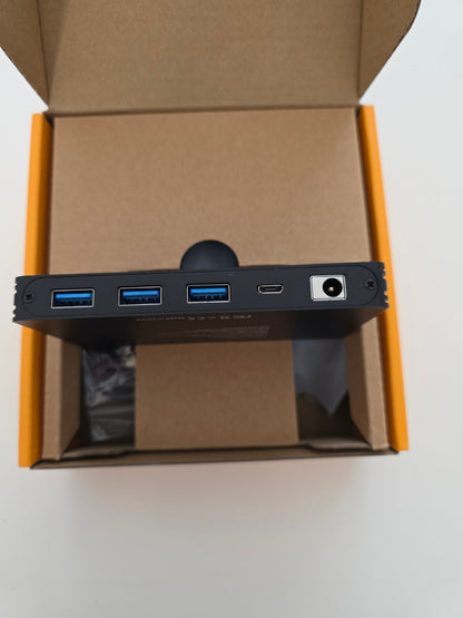 8K HDMI KVM Switch 2 PC 1 Monitor 4K@144Hz, USB 3.0, Kabelfernbedienung